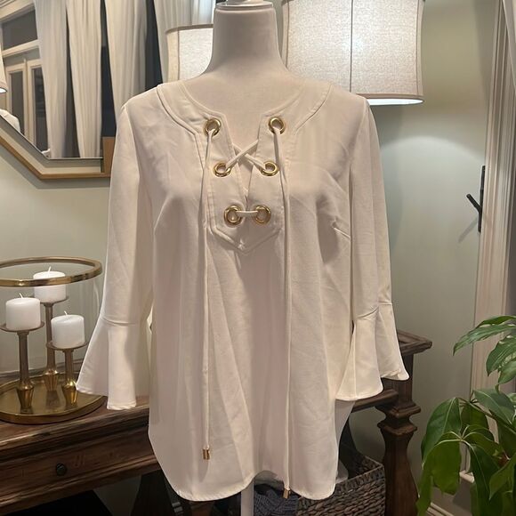 Trina Turk Tops - Trina Turk Bell Sleeve White Blouse Large